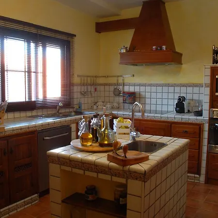 Casa Alberto Santos Holiday home *